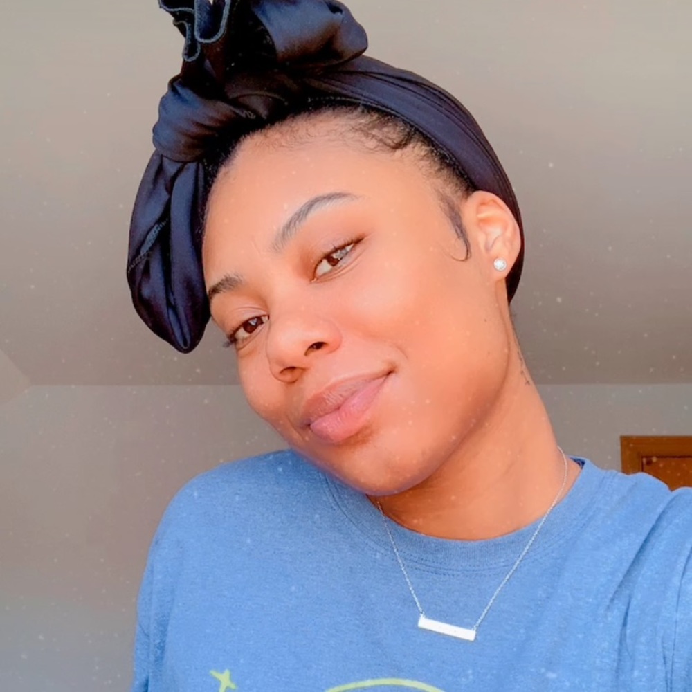 Meet your Posher, Breonna